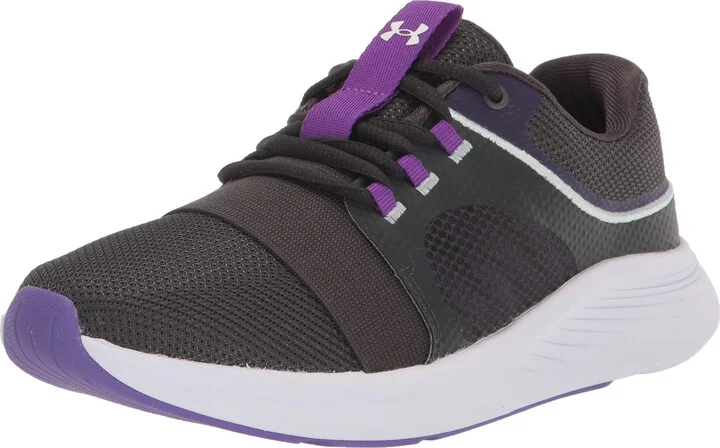 Under Armour Women's Charged Breathe Bliss