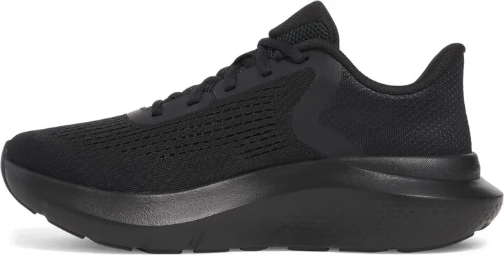(002) Black/Black/Black