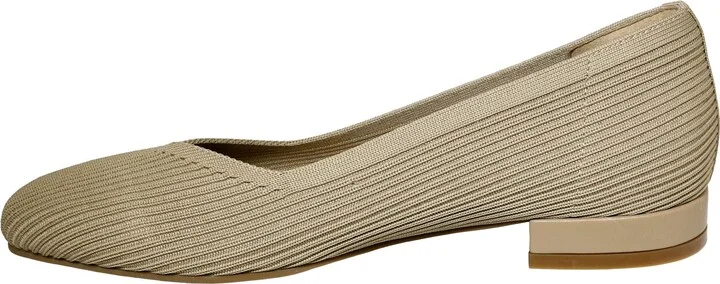 Union Square Toe Pump - Image 6