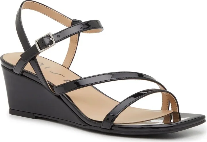 Unisa Kealie Wedge Sandal