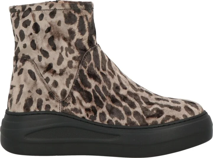 Unisa Woman Ankle boots - Image 3