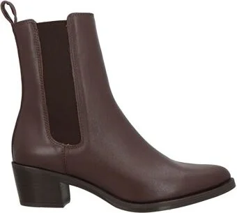 Unisa Woman Ankle boots