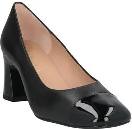 Unisa Woman Pumps - Image 2