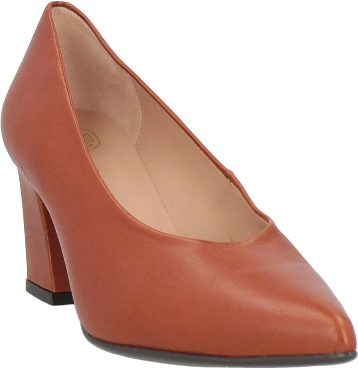 Unisa Woman Pumps - Image 4