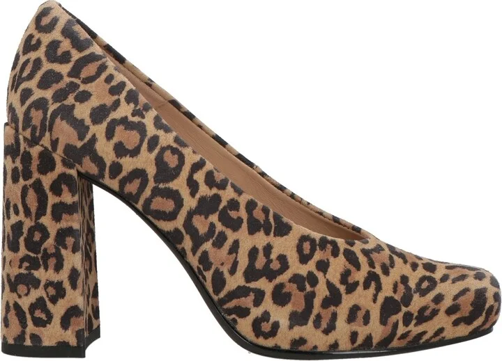 Unisa Woman Pumps - Image 3