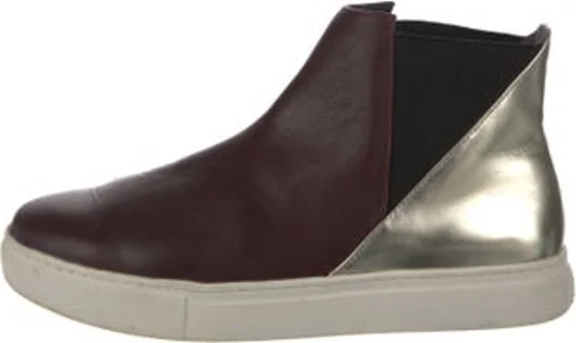 United Nude