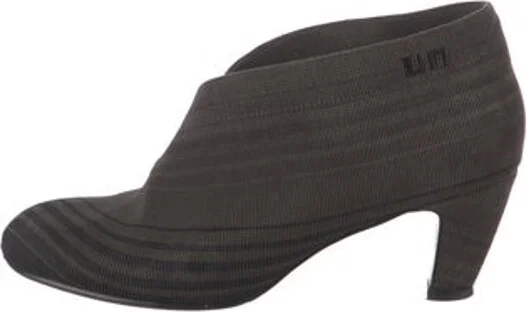 United Nude