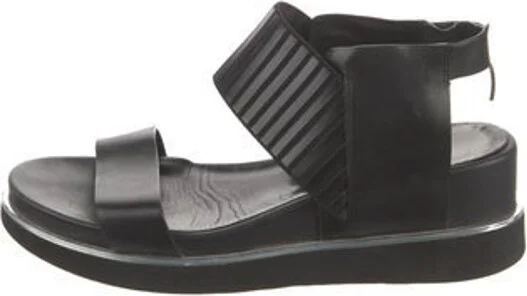 United Nude