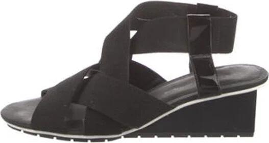 United Nude
