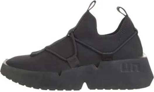 United Nude