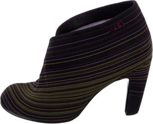 United Nude