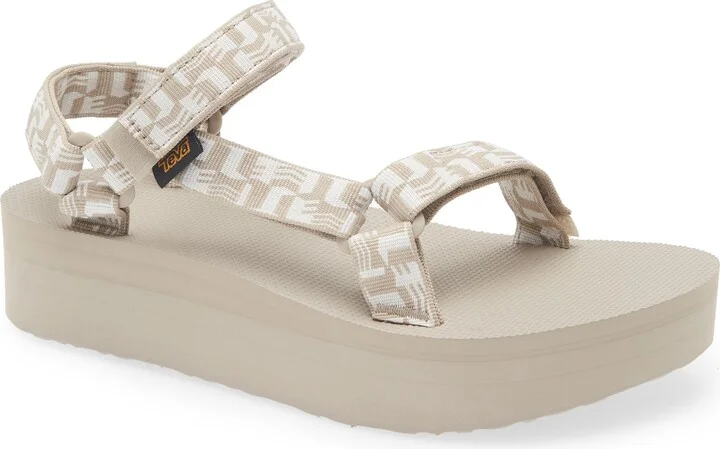 Glisten Simply Taupe