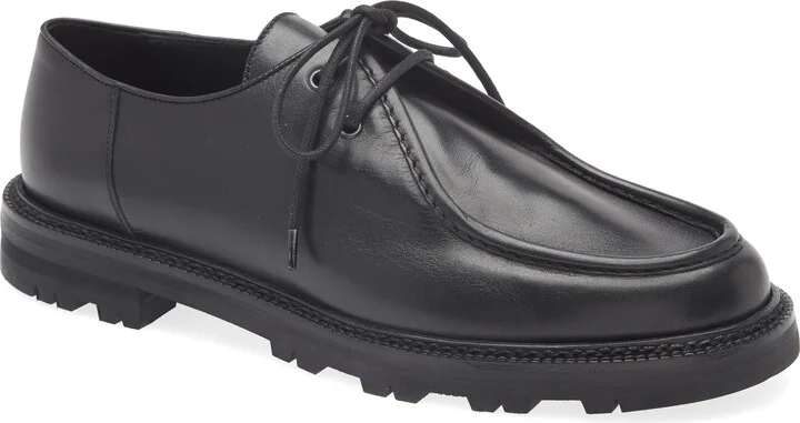 University Shoe