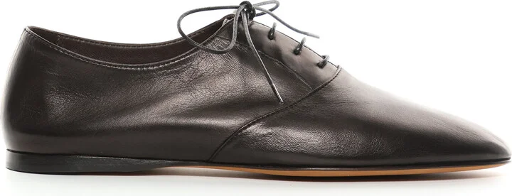 Up Oxfords Row