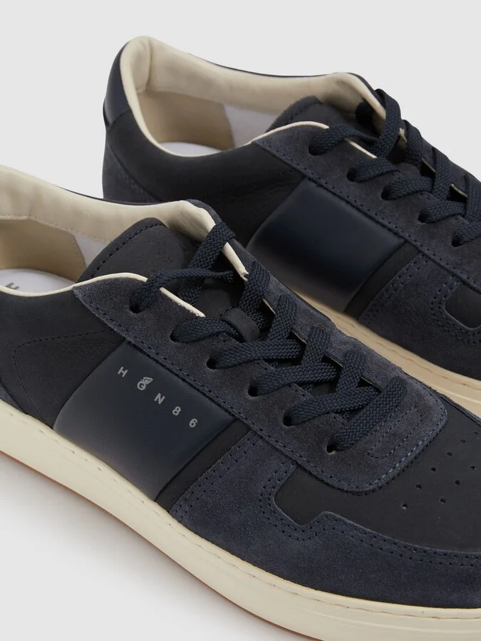 up Trainers - Image 4