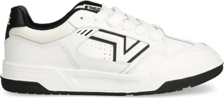 Upland sneakers