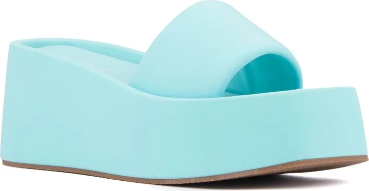 Uproar Platform Slide Sandal