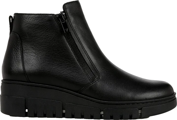 Uptown Sur Booties Black Leather J0718L1001 Women's