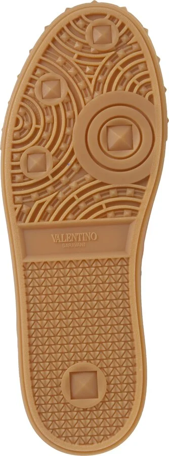 Upvillage Low Top Sneaker - Image 6