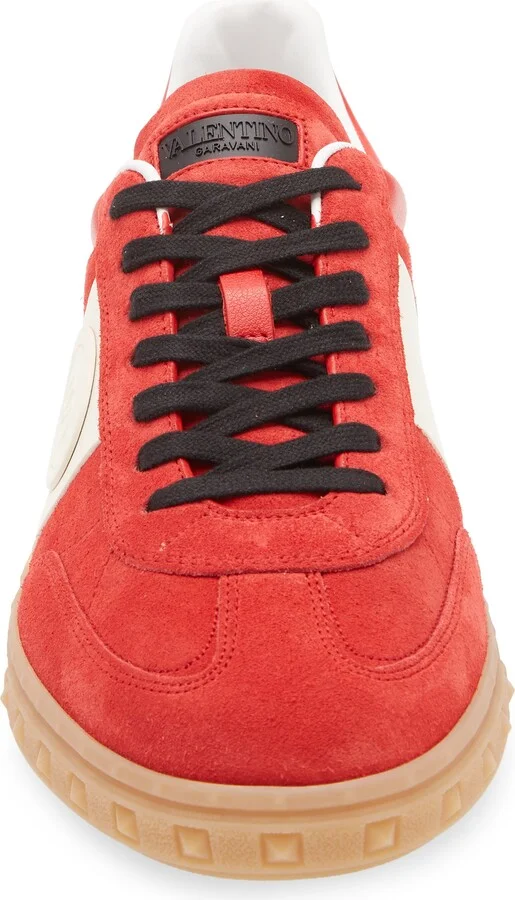 Upvillage Low Top Sneaker - Image 3