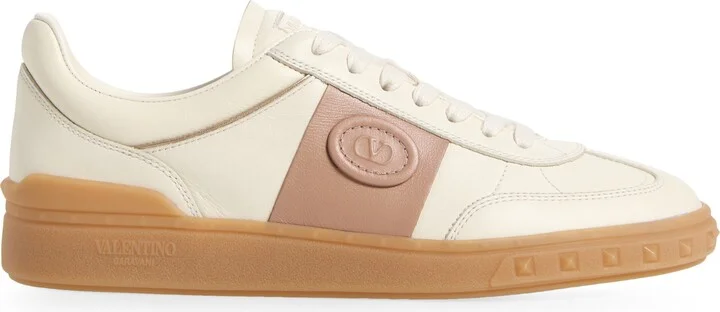 Upvillage Low Top Sneaker - Image 3