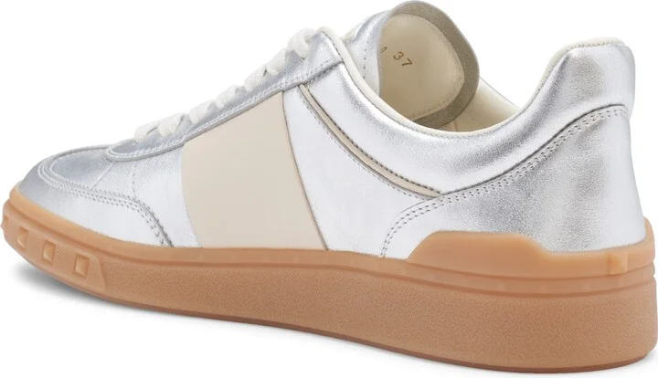 Upvillage Low Top Sneaker - Image 2
