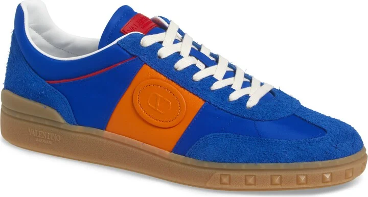 Upvillage Low Top Sneaker