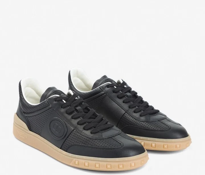 Upvillage Low-Top Sneakers - Image 2