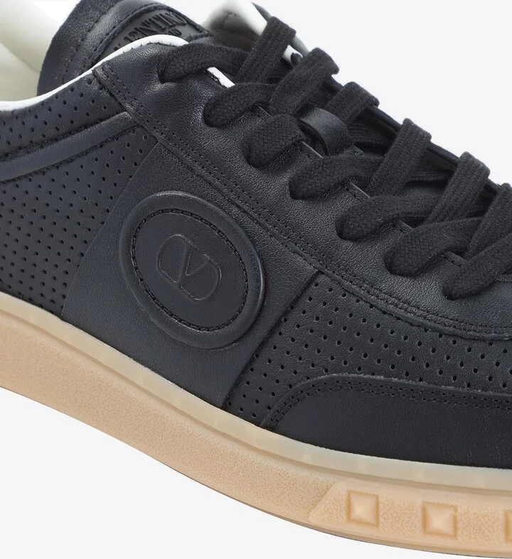 Upvillage Low-Top Sneakers - Image 3