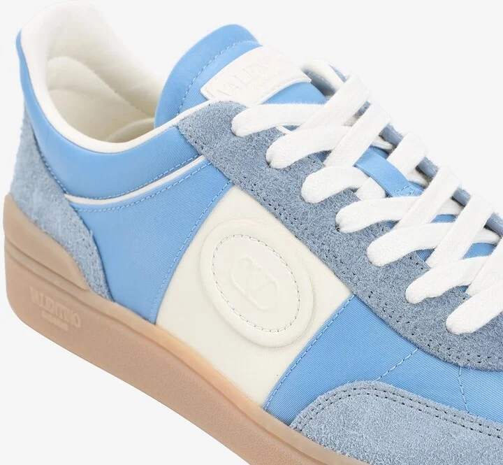 Upvillage Low-Top Sneakers - Image 3