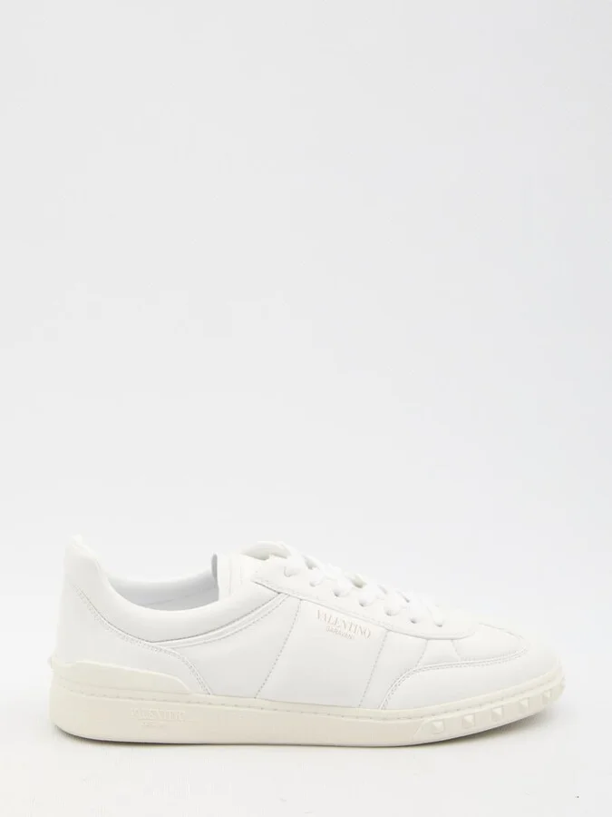 Upvillage Low-Top Sneakers