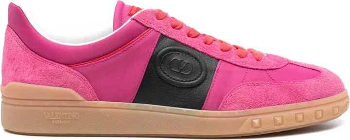 Upvillage sneakers