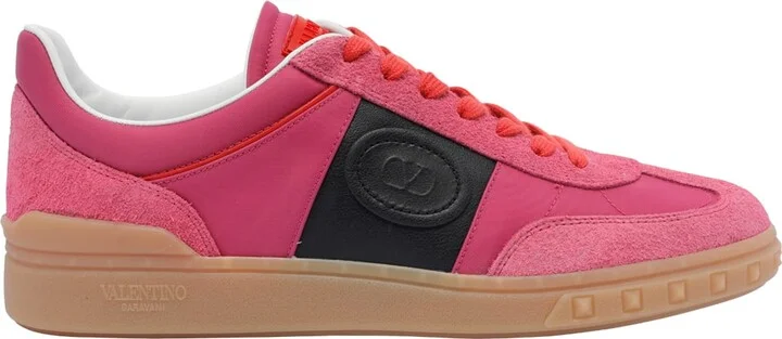 Upvillage Sneakers