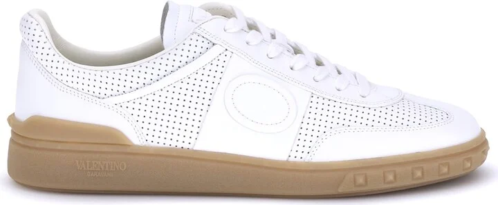 Upvillage Sneakers