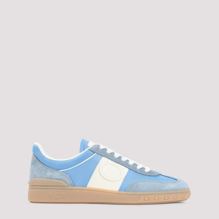 Upvillage Sneakers