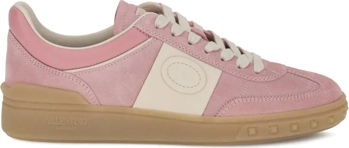 Upvillage Sneakers
