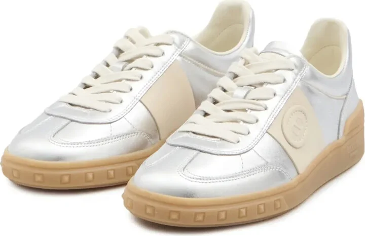 Upvillage trainers - Image 2