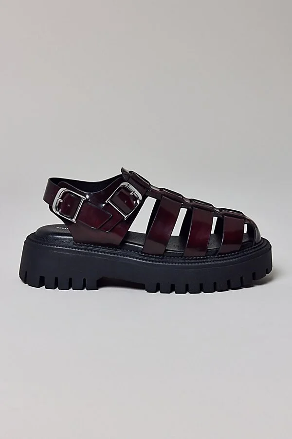 Urban Outfitters UO Lauren Platform Fisherman Sandal in Dark Cherry - Image 3