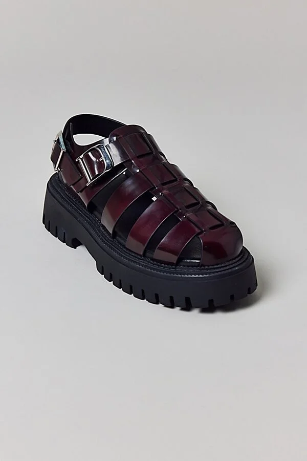 Urban Outfitters UO Lauren Platform Fisherman Sandal in Dark Cherry - Image 4