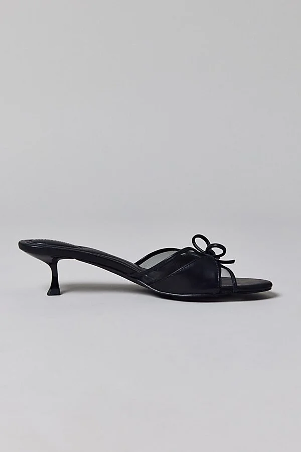 Urban Outfitters UO Poppy Kitten Heel Mule in Black - Image 3