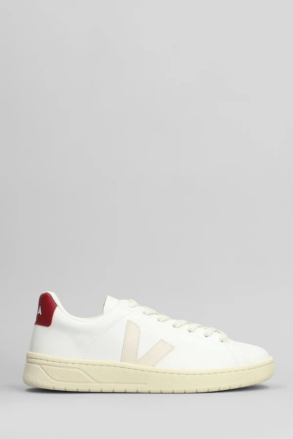 Urca Sneakers In White Leather