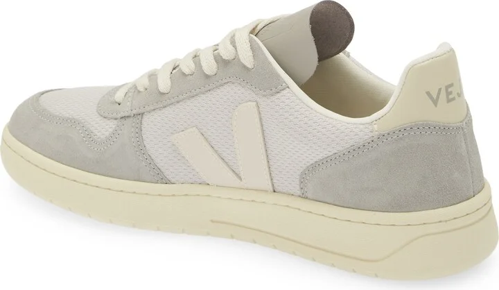 V-10 Alveomesh Sneaker - Image 2