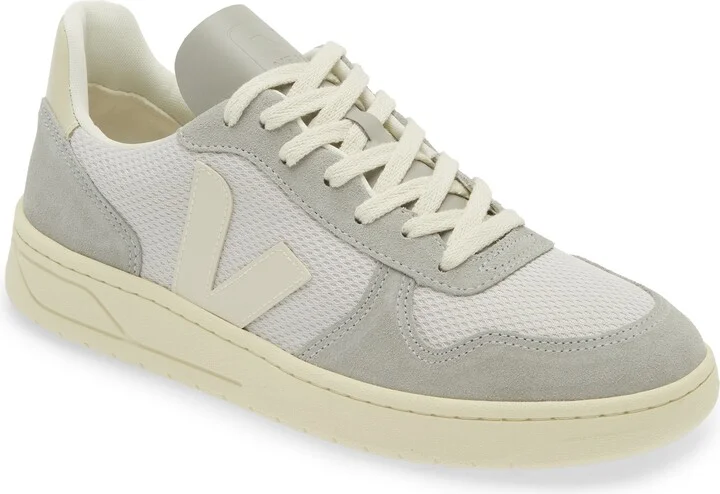 V-10 Alveomesh Sneaker