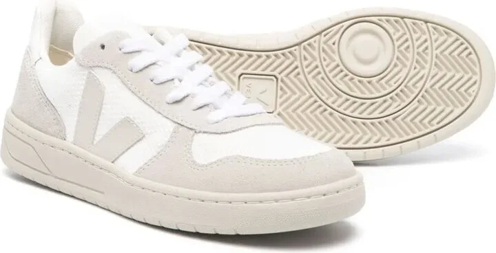 V-10 B-mesh trainers - Image 2