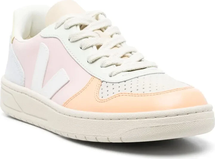 V-10 low-top sneakers - Image 2