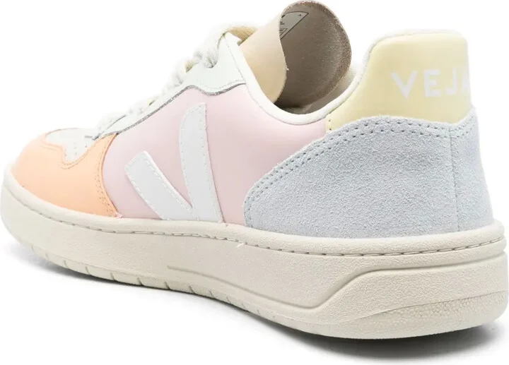 V-10 low-top sneakers - Image 3