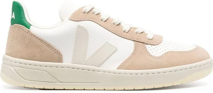 V-10 low-top sneakers