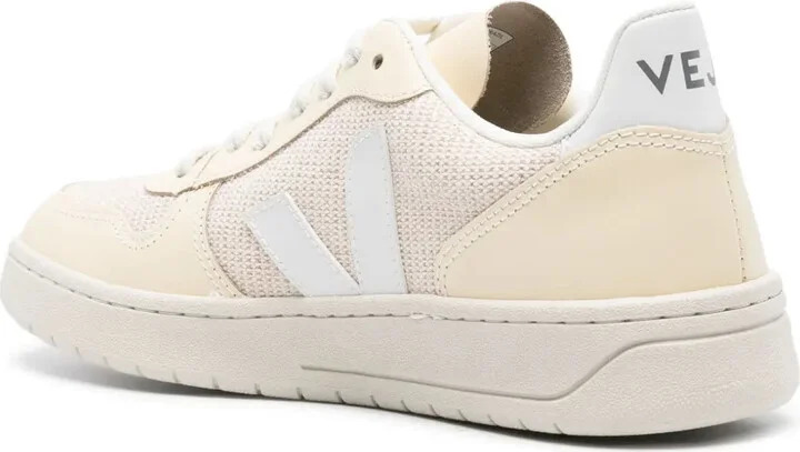 V-10 mesh sneakers - Image 3