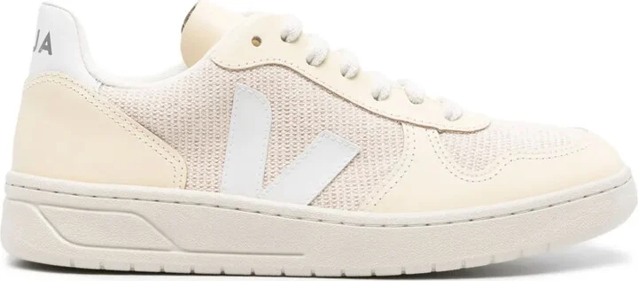 neutrals