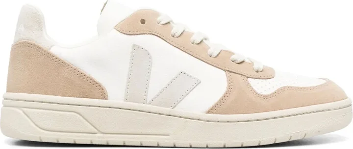 V-10 panelled lace-up sneakers
